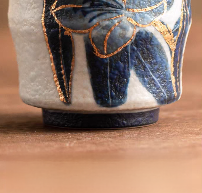 Blue Lotus Hand-Painted Gold-Trimmed Ceramic Tea Cup