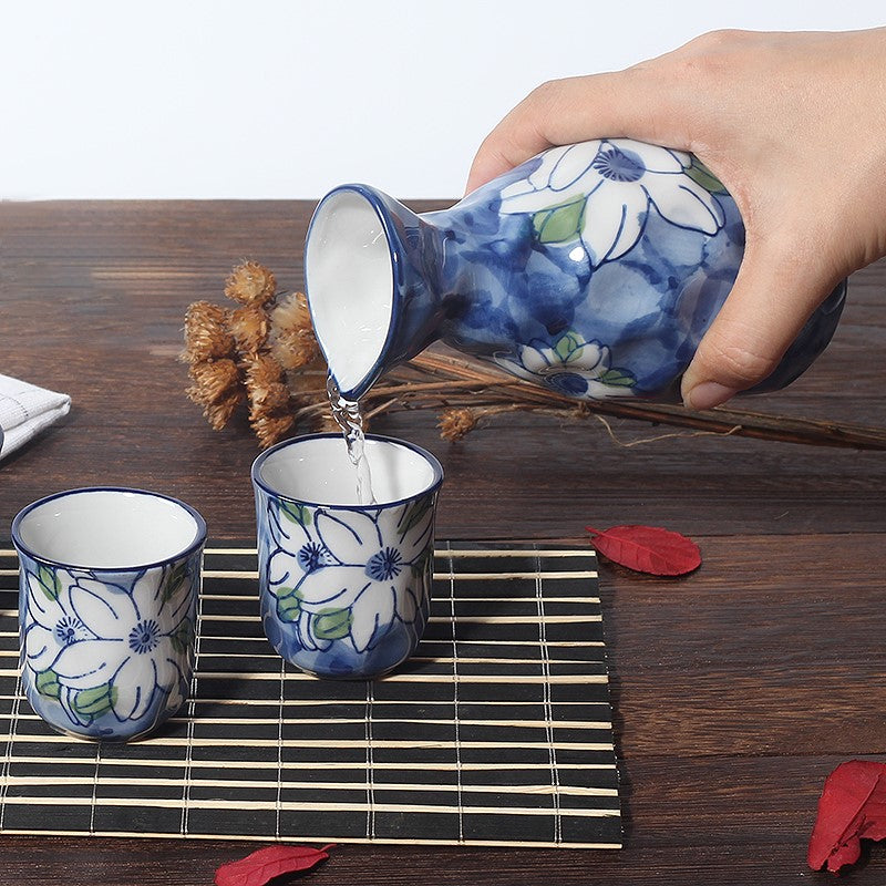 Sake Bottle and Cup Set [Blue Flower]