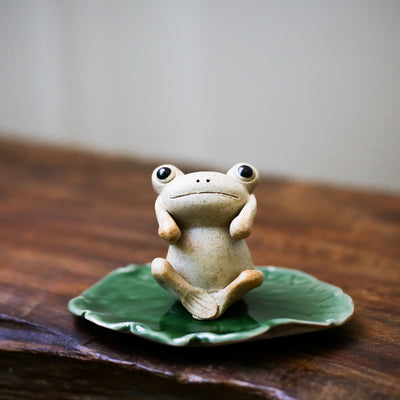 Frog Buddhist Clay Figurine Tea Pet