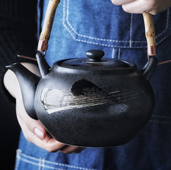 Top Handle Golden Lining Porcelain Teapot
