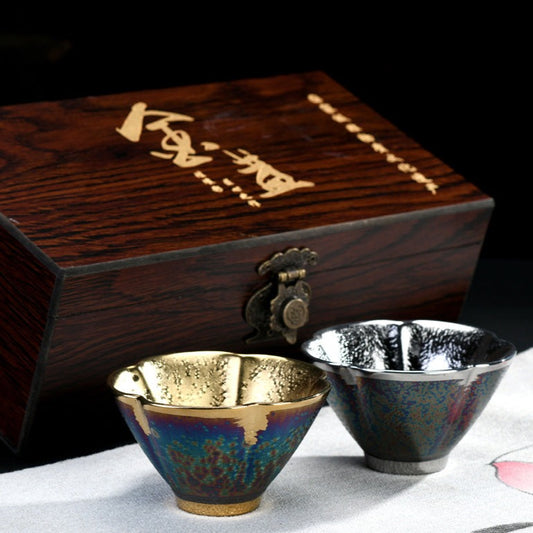 https://sakeoni.com/cdn/shop/products/kiln-change-tea-cup-gift-box-set-of-two-1_533x.jpg?v=1656780718